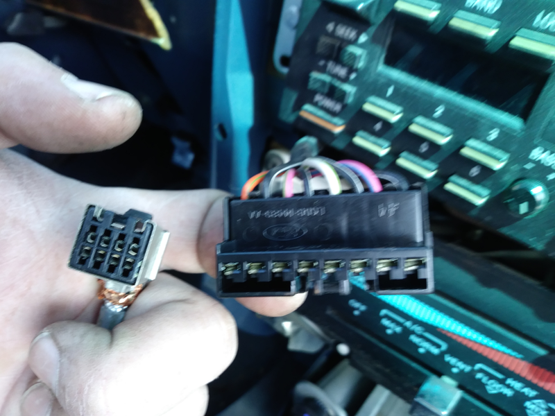 Illustration for article titled Ford stereo wiring help